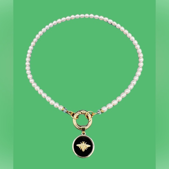 Bee Charm Pearl Necklace - Picture 8 of 8